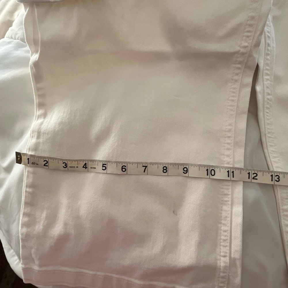 SALE $9 White Flare & Wide Leg Jeans brand new - Picture 6 of 8